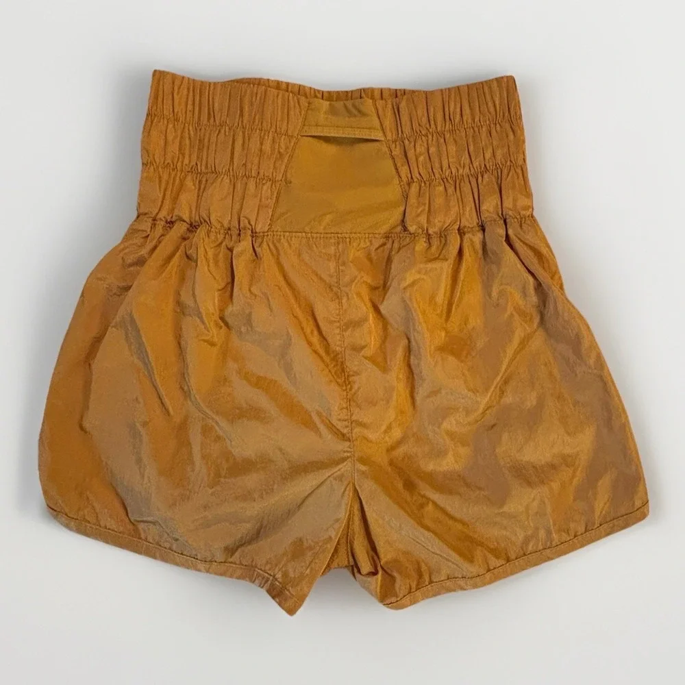 Free People FP Movement Shorts Womens Size M Gold The Way‎ Home High Rise Lined